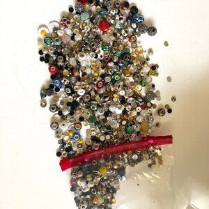 Jewelry accessory pieces and findings